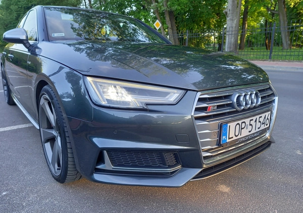 Audi S4 cena 132000 przebieg: 136000, rok produkcji 2018 z Ząbki małe 529